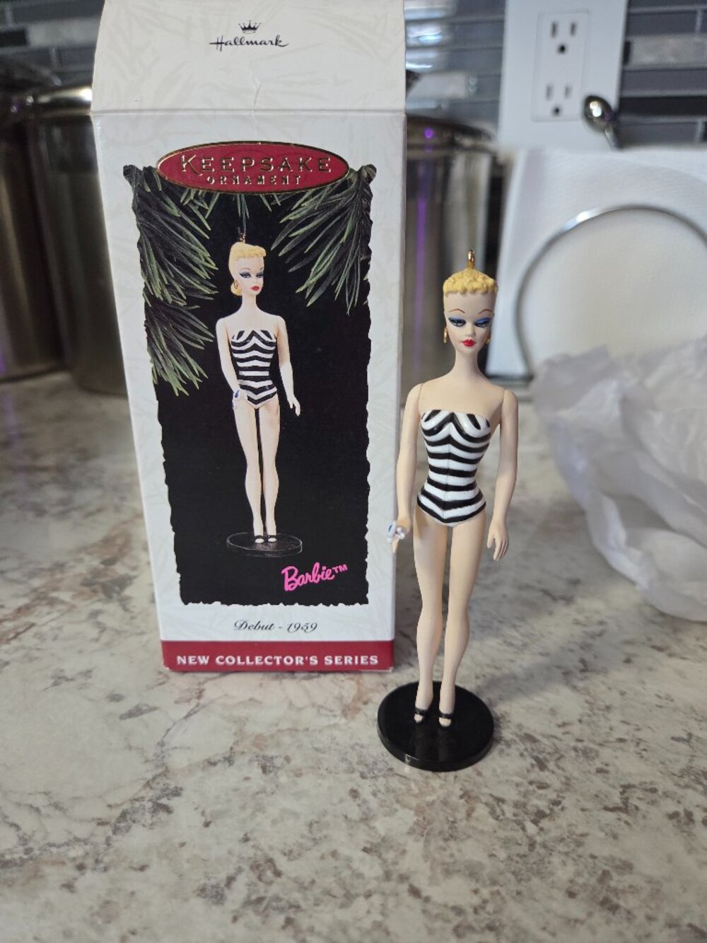1994 Hallmark Keepsake Christmas Ornament Barbie "Debut 1959" vintage in box